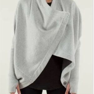 lululemon athletica Dark Gray it takes two Wrap